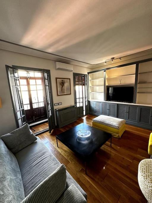 Apartamento Con Parking En Centro De Madrid-Chamberi Apartamento Exterior foto